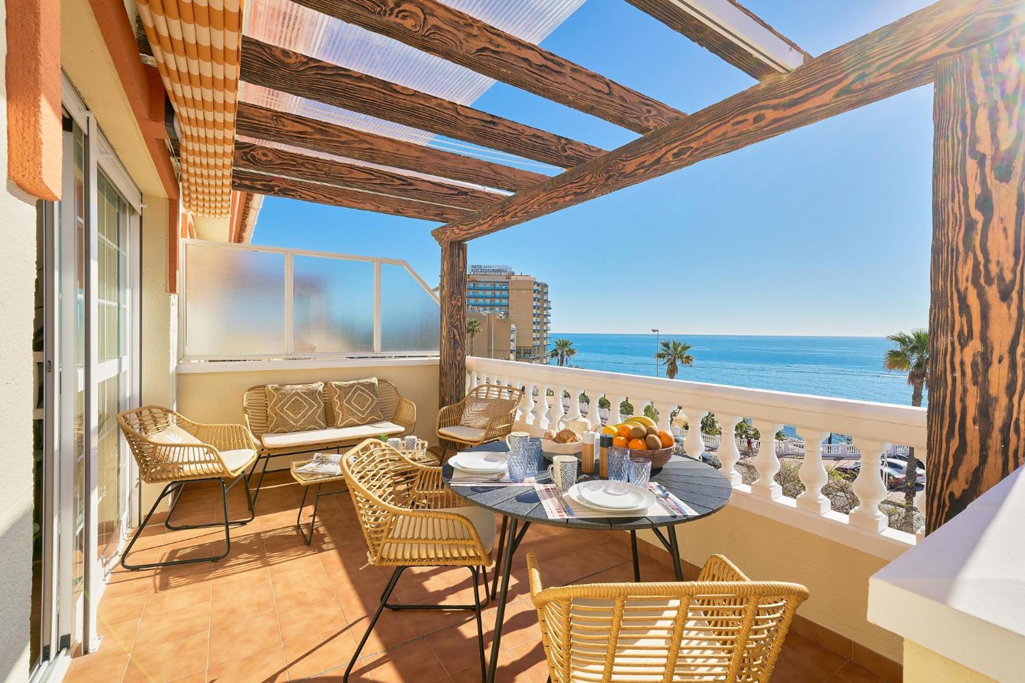 Sea La Vie By Lovely Rentals Benalmadena Bagian luar foto