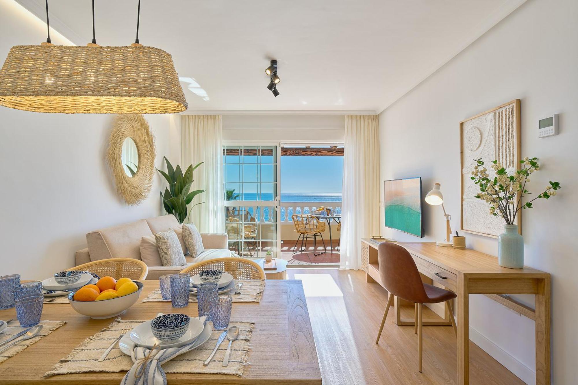 Sea La Vie By Lovely Rentals Benalmadena Bagian luar foto